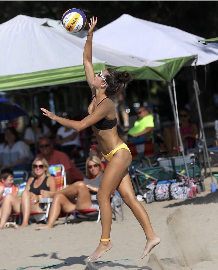 kiara serve shot